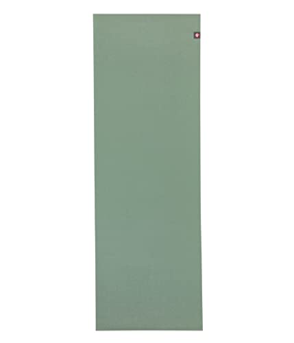 Manduka EKO® Superlight Travel Yoga Mat - Leaf Green (180cm x 61cm x 1.5mm)